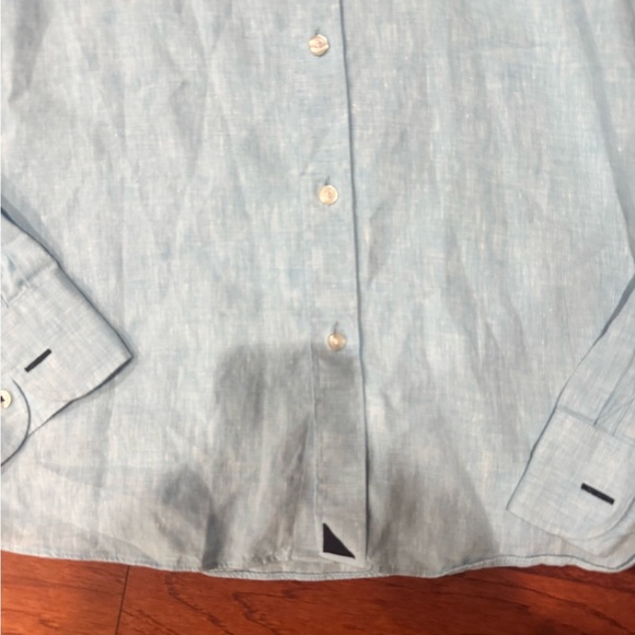 UNTUCKit Light Blue Casual Button Down Shirt. Tall - Picture 2 of 4